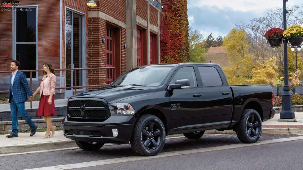 2023 RAM 1500 SLT