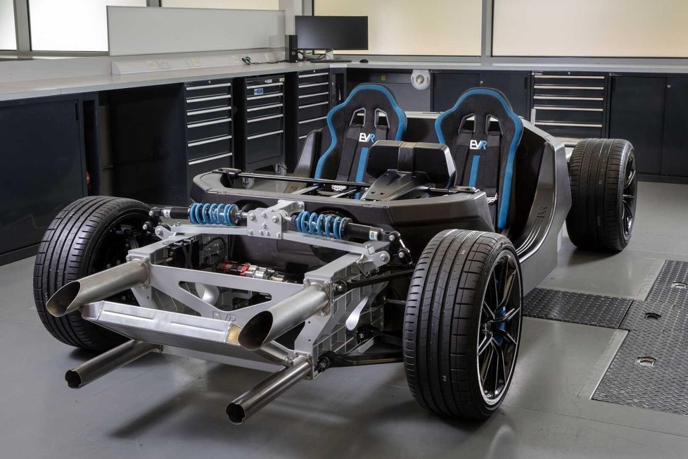 WAE, die Nachfolgefirma von Williams Grand Prix Engineering, hat auch den Antrieb der Triumph TE-1 entwickelt