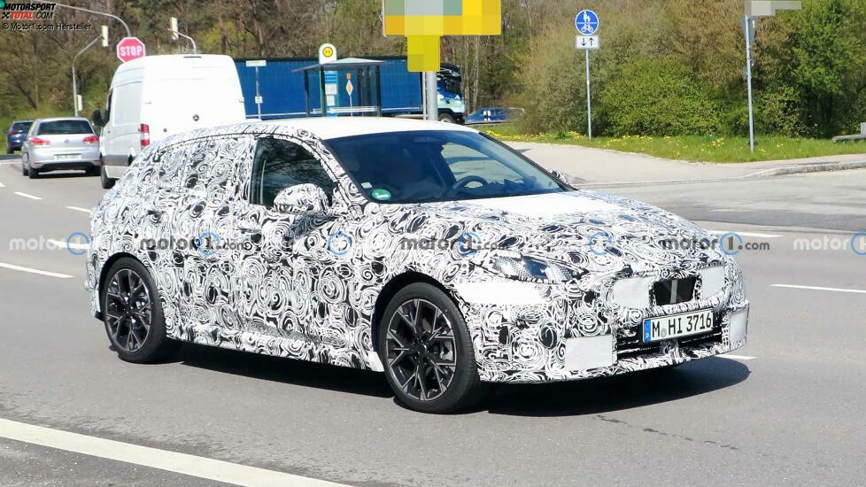 BMW 1er (2023) als Erlkönig