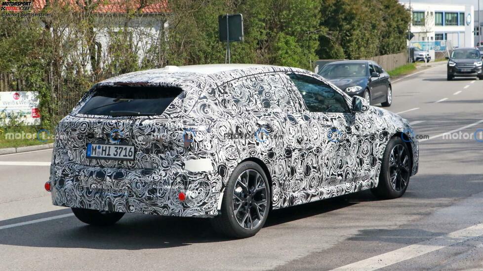 BMW 1er (2023) als Erlkönig