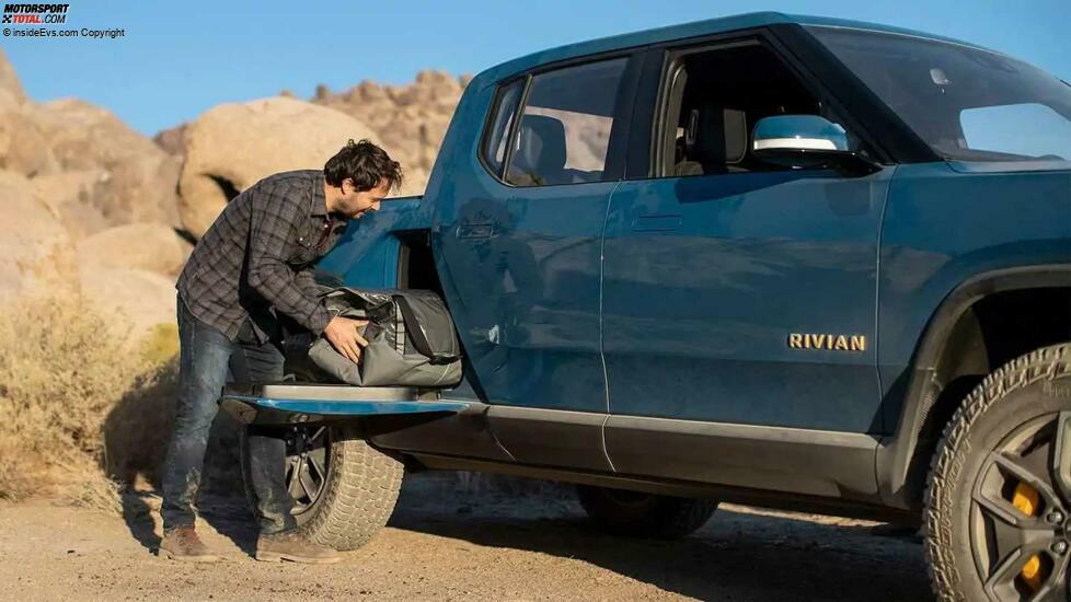 Rivian R1T ©2020 Jeff Johnson