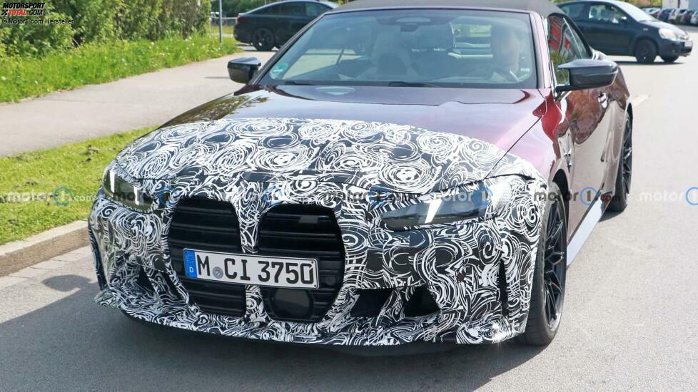 BMW M4 Cabrio (2023) mit Facelift als Erlkönig