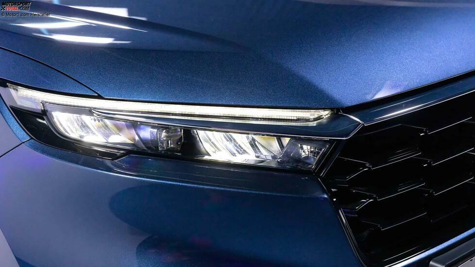 Honda CR-V (2023) im Studio