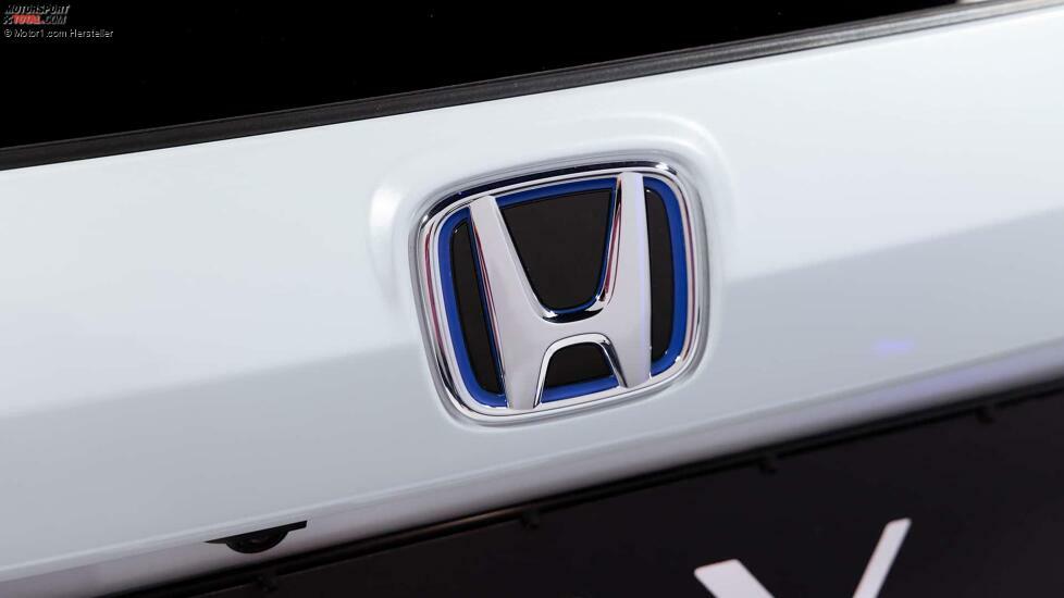 Honda CR-V (2023) im Studio