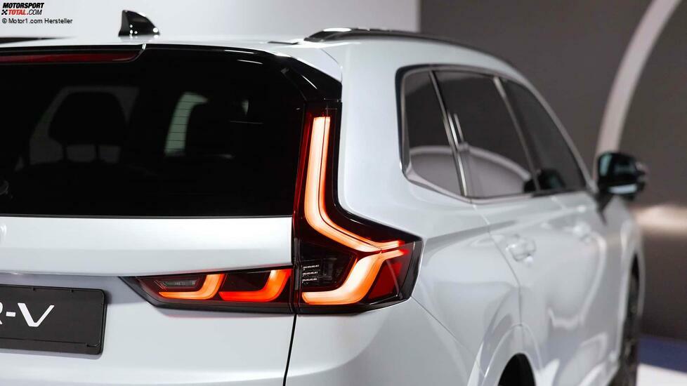 Honda CR-V (2023) im Studio