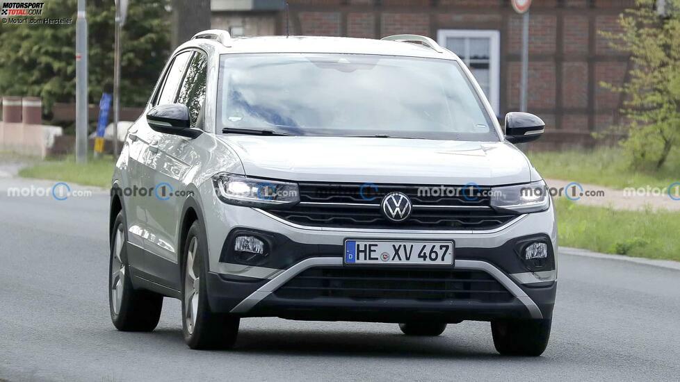 VW T-Cross (2023) auf neuen Erlkönigaufnahmen