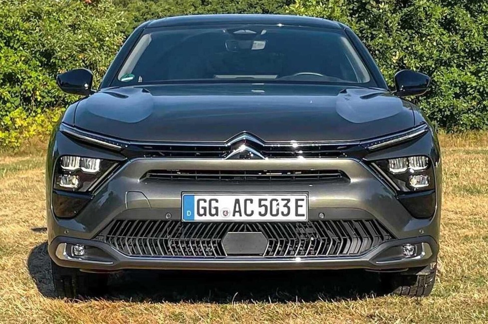 Zudem gibt es mehr teilautonomes Fahren ab gewissen Ausstattungen