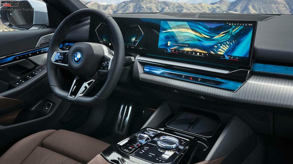 BMW i5 eDrive40 (2023)