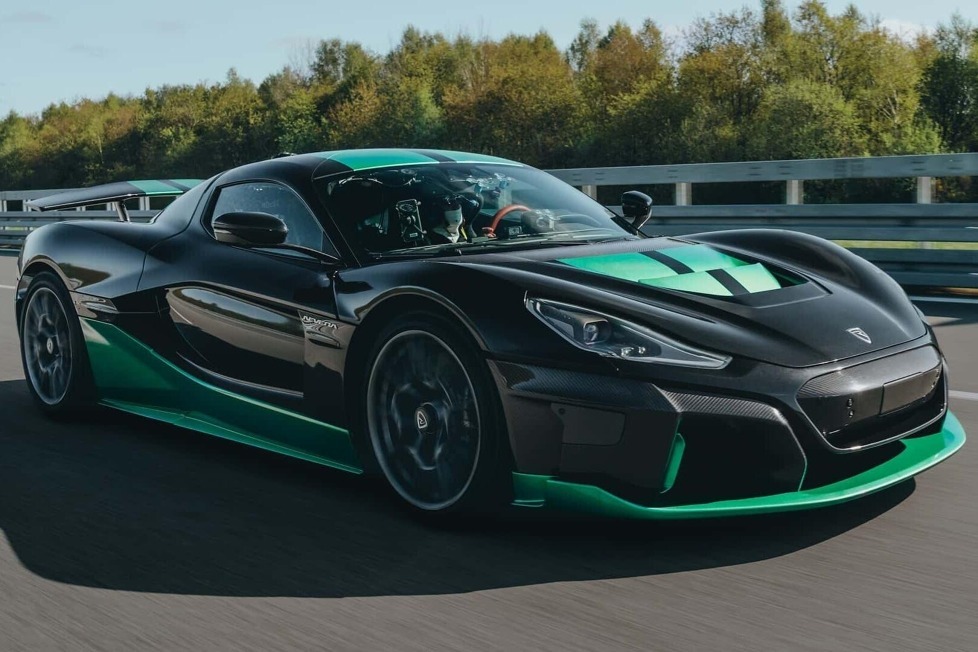 Von null auf 400 km/h in rund 21 Sekunden ...