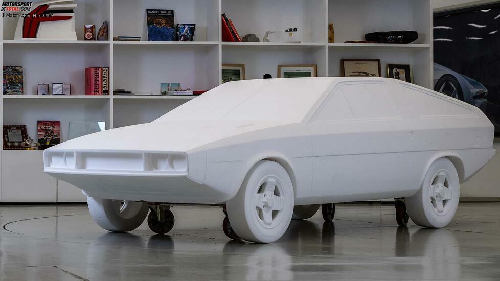 Hyundai Pony Coupe Concept Restored (2023)