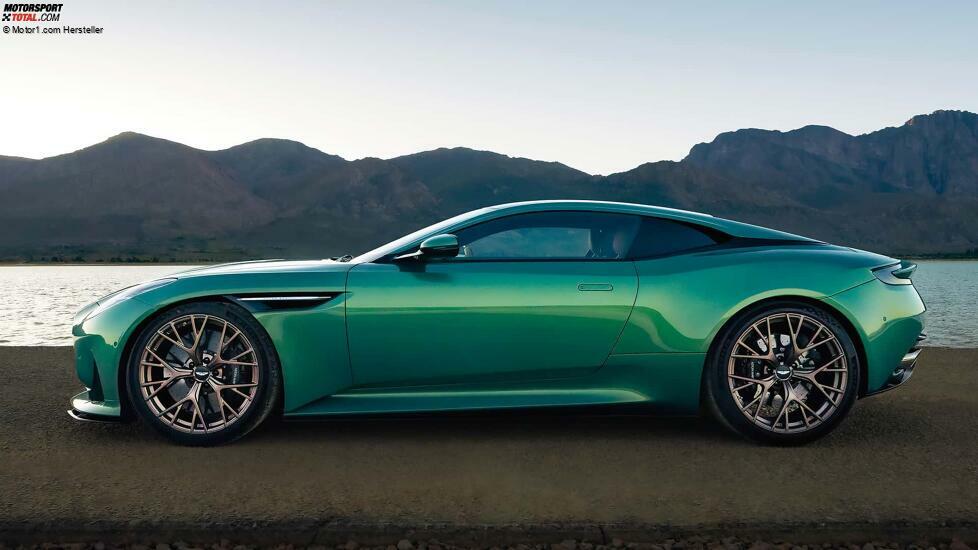 Aston Martin DB12 (2023)