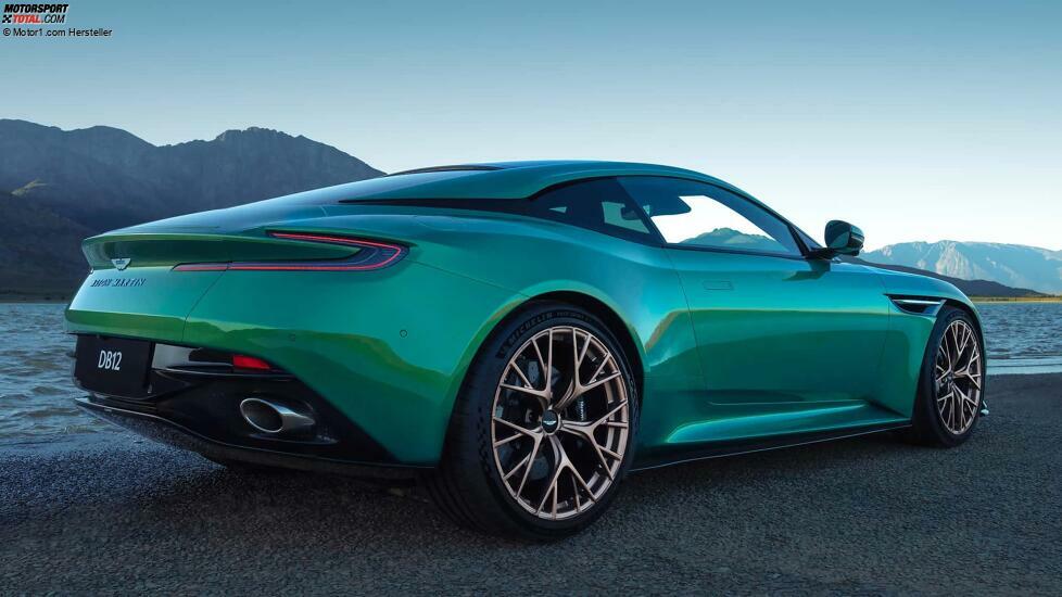 Aston Martin DB12 (2023)