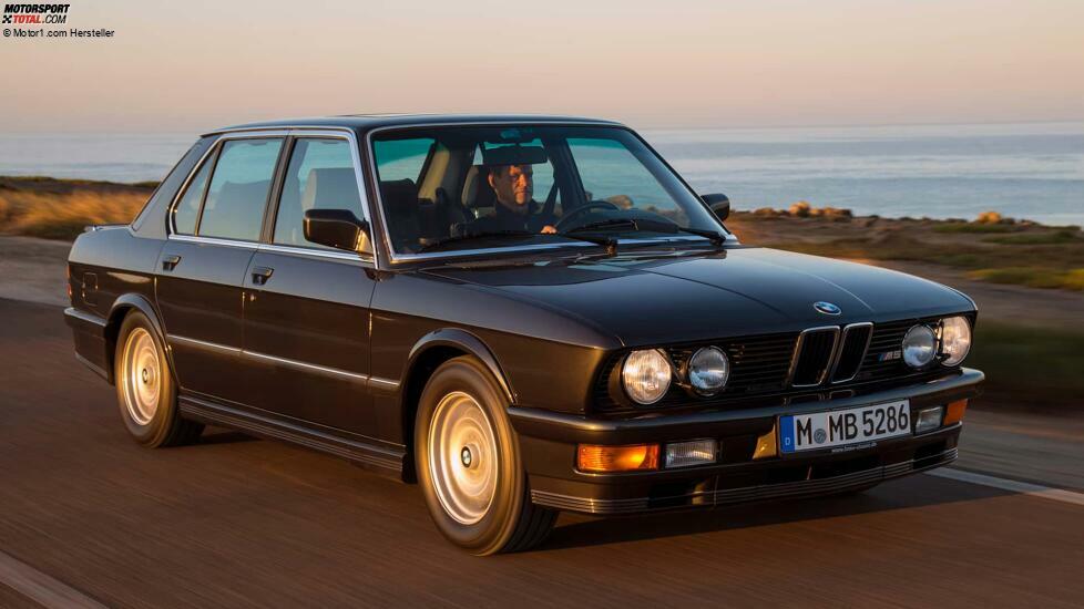 2023 BMW 5-Serie gegen 2023 Mercedes E-Klasse