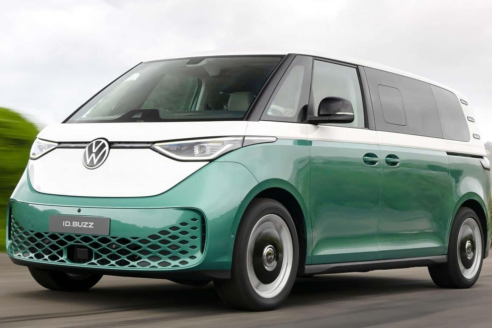 Unter anderem gibt es eine Version mit 210-kW-Heckantrieb und 85-kWh-Batterie