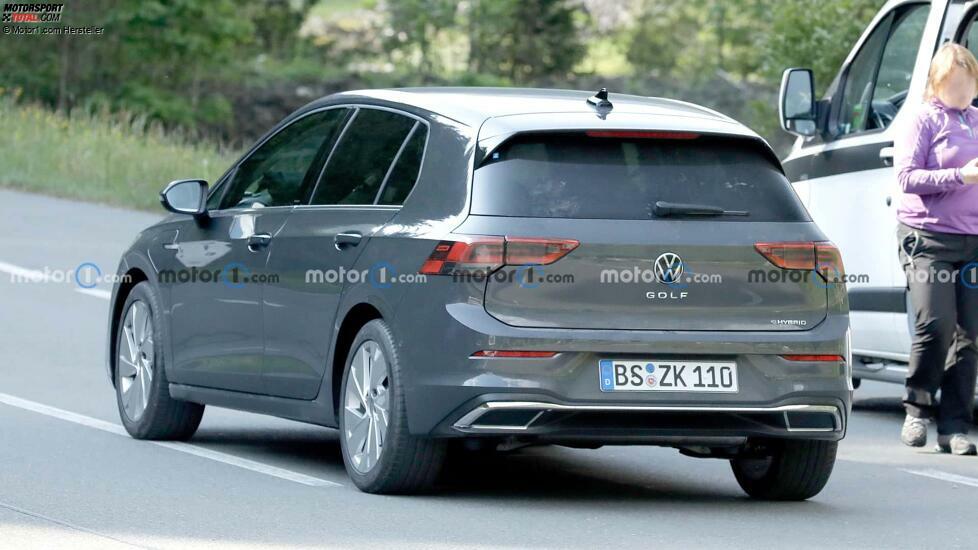 VW Golf 8 Facelift (2024) auf Erlkönigfotos