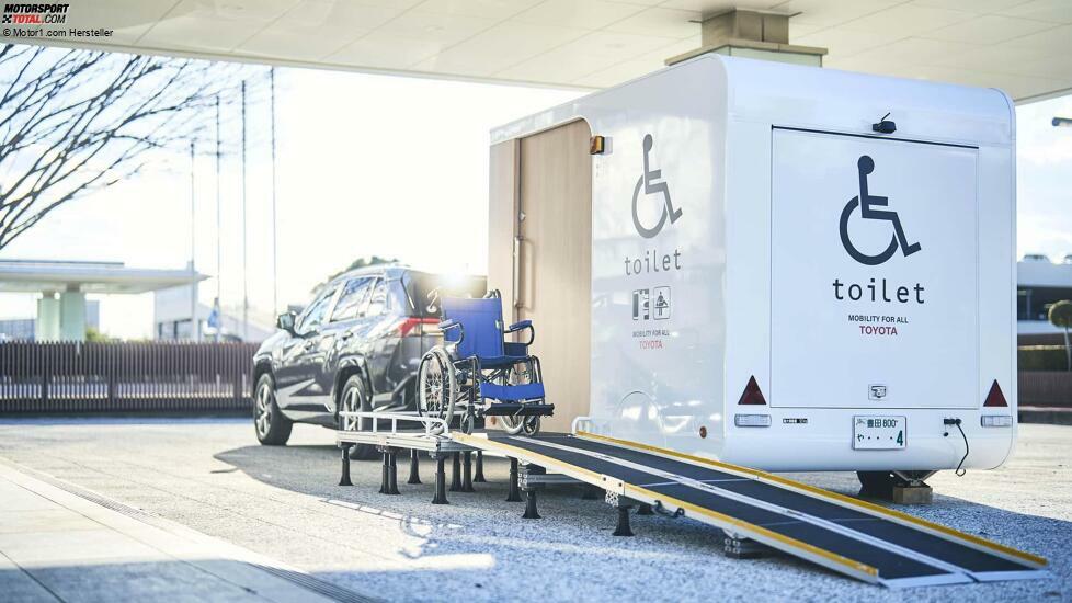 Mobile, barrierefreie Toilette von Toyota