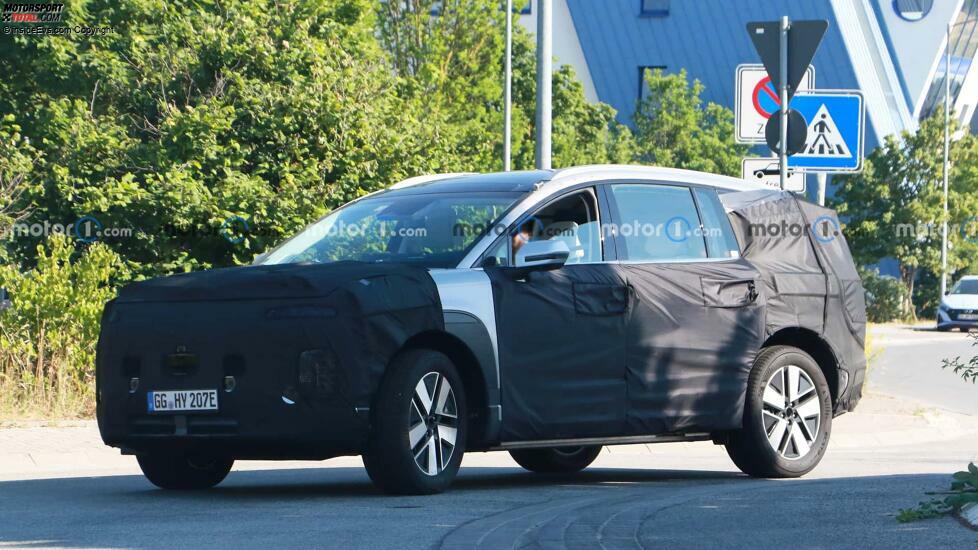Hyundai Ioniq 7 (2023) als Erlkönig