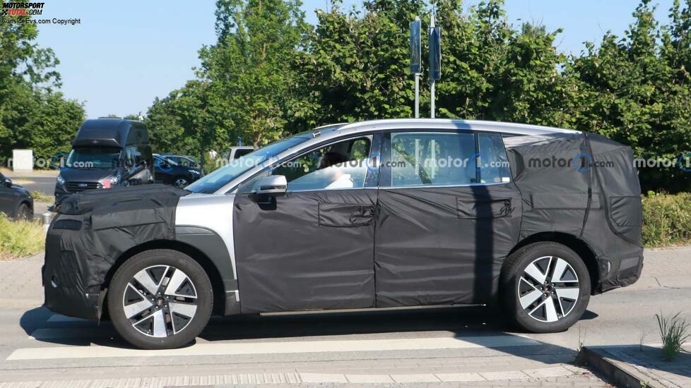 Hyundai Ioniq 7 (2023) als Erlkönig