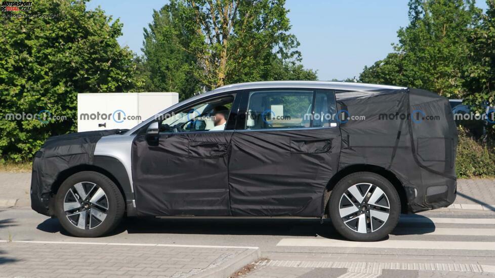 Hyundai Ioniq 7 (2023) als Erlkönig