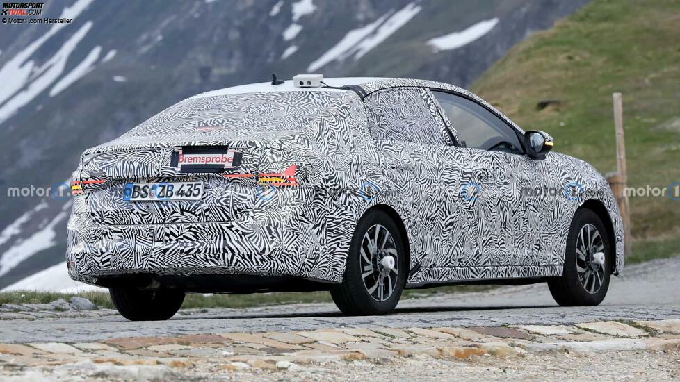 VW Jetta (USA) oder VW Sagitar (China) als Erlkönig