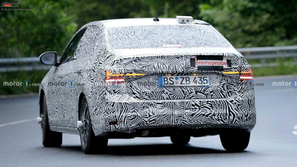 VW Jetta (USA) oder VW Sagitar (China) als Erlkönig