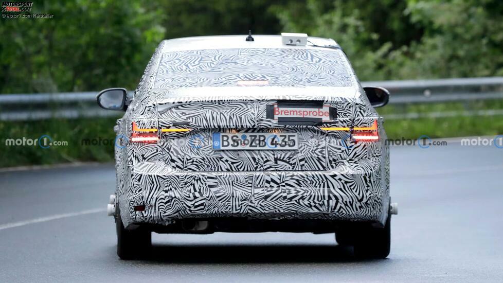 VW Jetta (USA) oder VW Sagitar (China) als Erlkönig