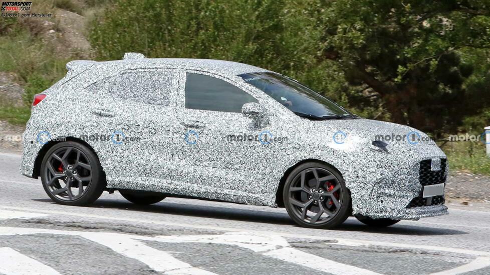 Ford Puma ST (2024) als Erlkönig