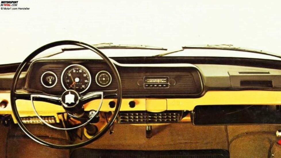 Das Armaturenbrett erinnerte stark an das des DKW Fissore - auf dem Foto das Lenkrad des Modells von 1973