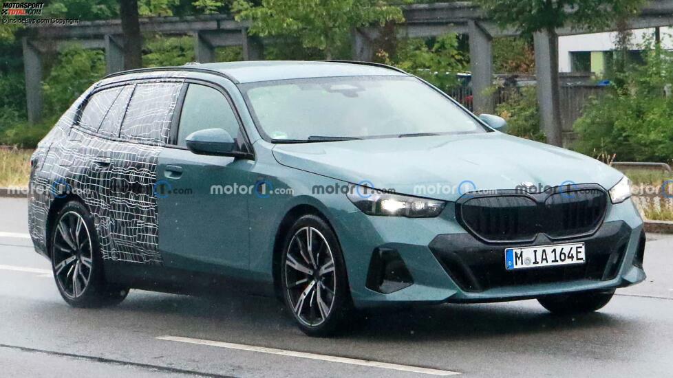 BMW i5 Touring als Erlkönig