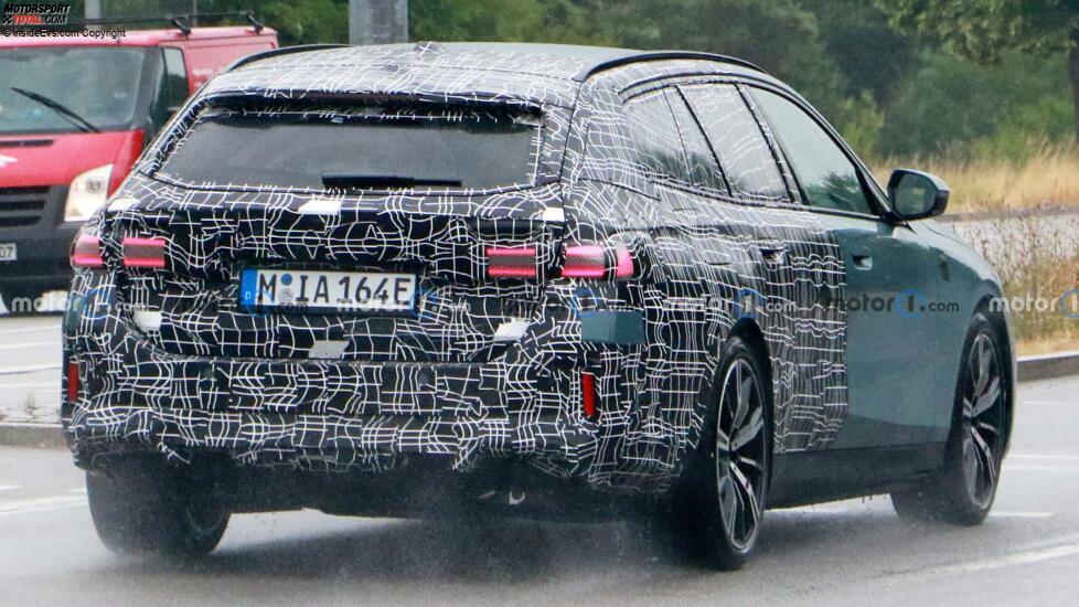 BMW i5 Touring als Erlkönig