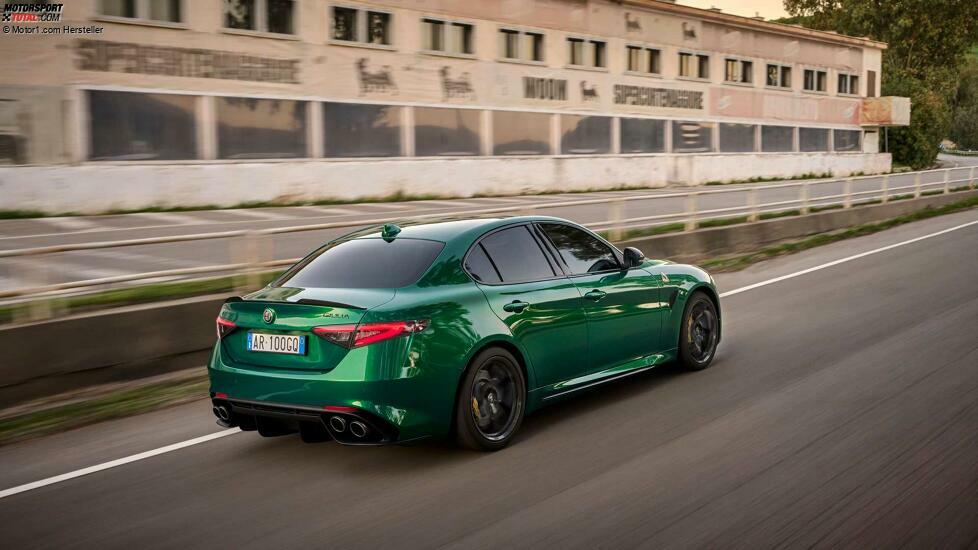 Alfa Romeo Giulia Quadrifoglio 100° Anniversario