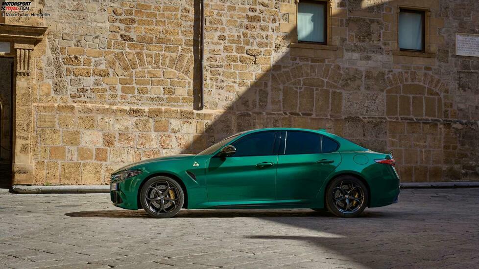 Alfa Romeo Giulia Quadrifoglio 100° Anniversario