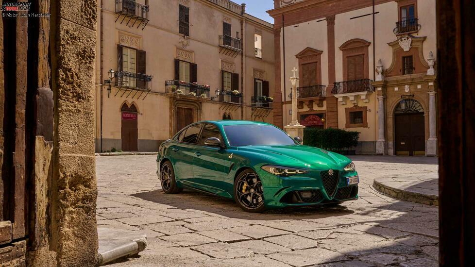 Alfa Romeo Giulia Quadrifoglio 100° Anniversario