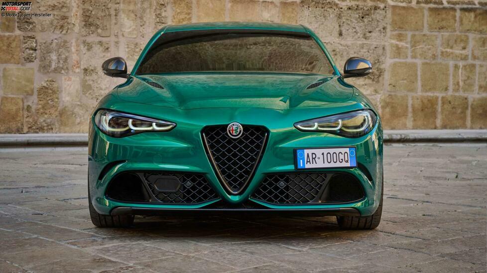 Alfa Romeo Giulia Quadrifoglio 100° Anniversario