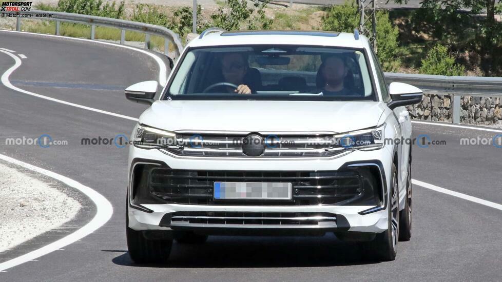 VW Tiguan eHybrid (2023) als Erlkönig