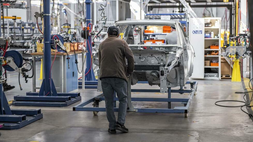 Renault 5: Fertigung erster Prototypen