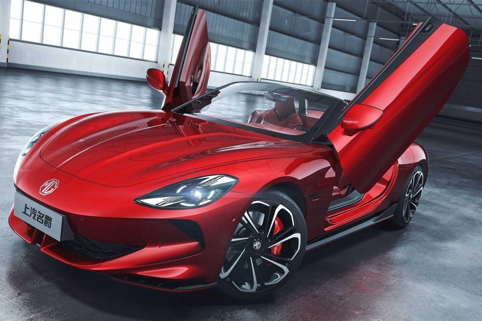 Das Armaturenbrett erinnert ein wenig an die Chevrolet Corvette C7, oder?