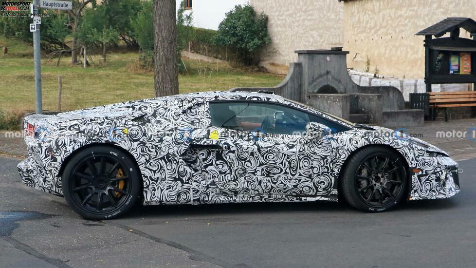 Nachfolger des Lamborghini Huracan auf ersten Erlkönigfotos
