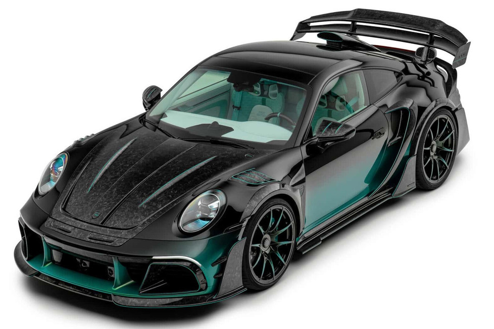 Er heißt P9LM Evo 900, kommt mit entfesseltem Carbon-Bodykit, Breitbau, 900 PS und zehn Exemplare werden gebaut.