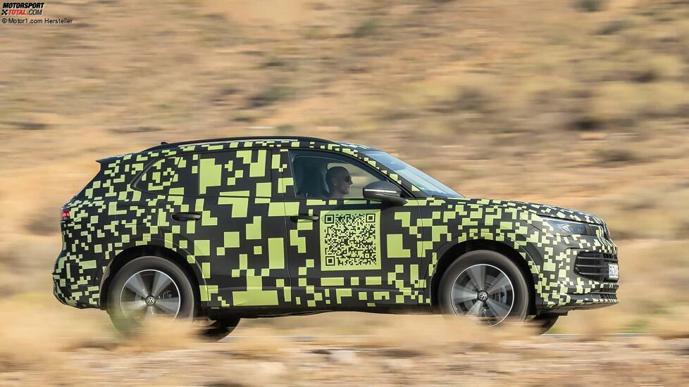 VW Tiguan (2023) Covered Drive