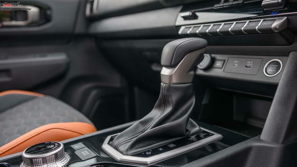 2024 Mitsubishi Triton//L 200