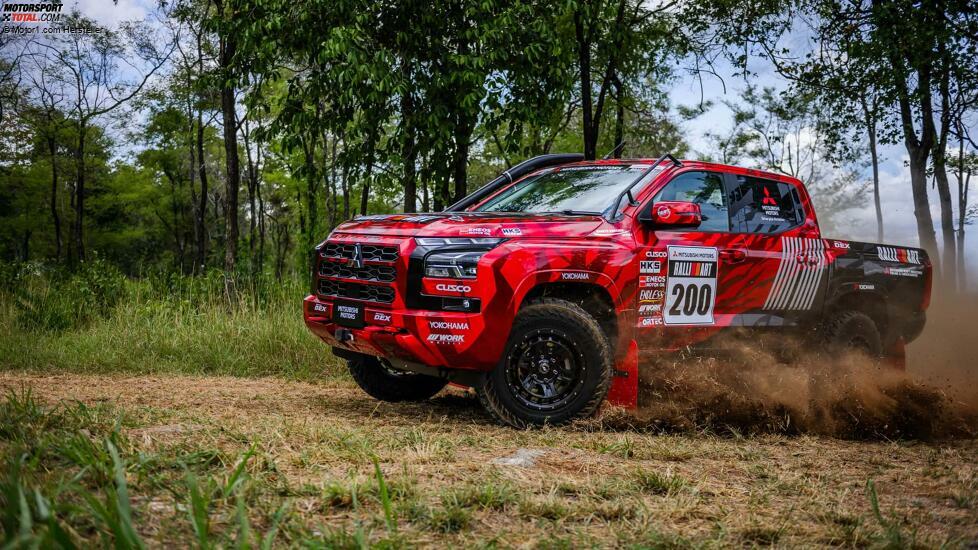 2024 Mitsubishi Triton//L 200