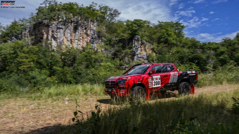 2024 Mitsubishi Triton//L 200