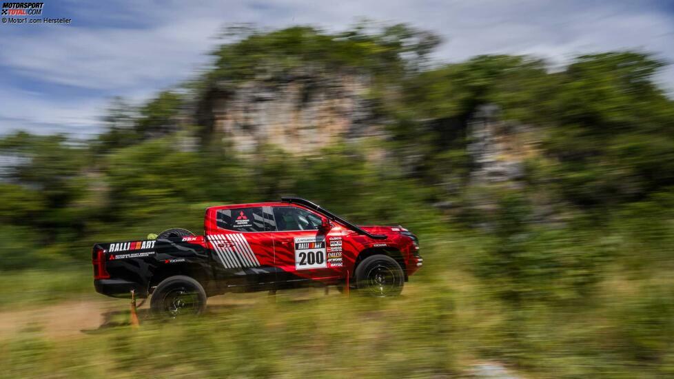 2024 Mitsubishi Triton//L 200