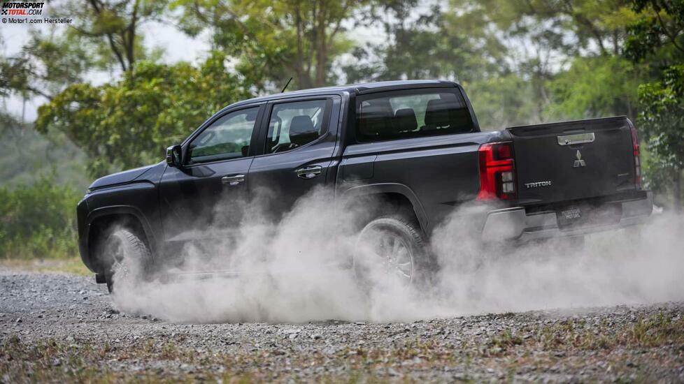 2024 Mitsubishi Triton//L 200