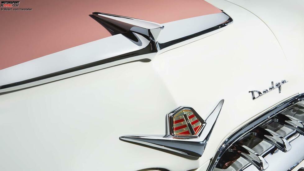 Dodge La Femme (1955)
