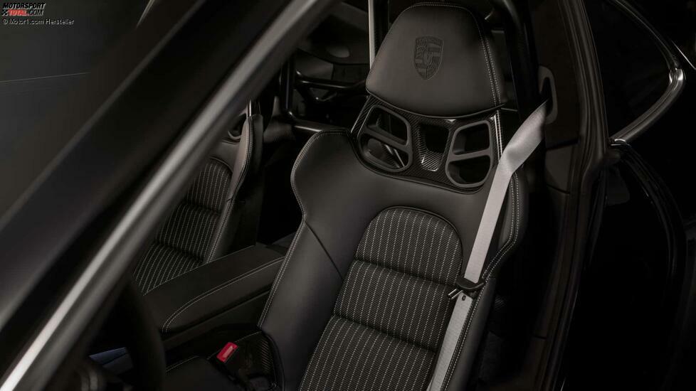 Porsche 911 S/T (2023)