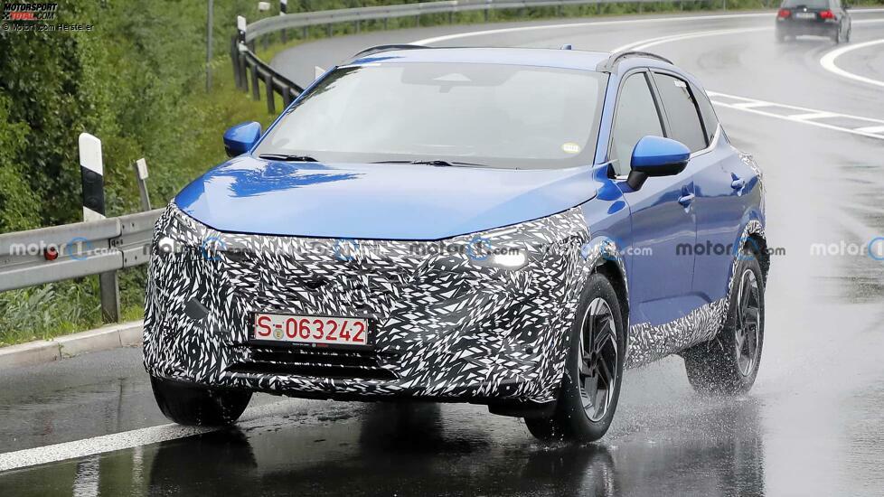 Nissan Qashqai (2024) mit Facelift als Erlkönig