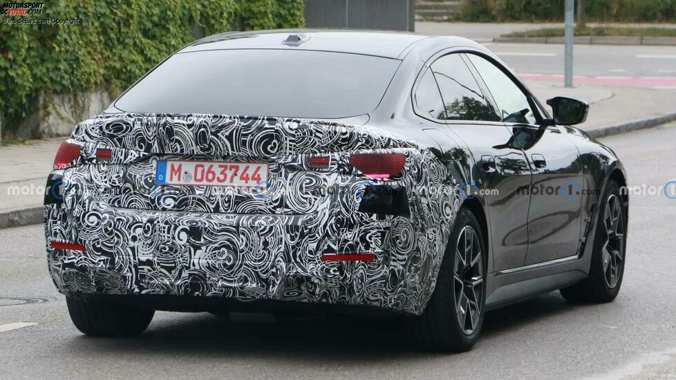 BMW i4 mit Facelift als Erlkönig