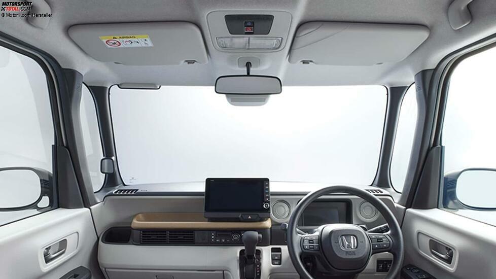 Honda N-Box (2023)